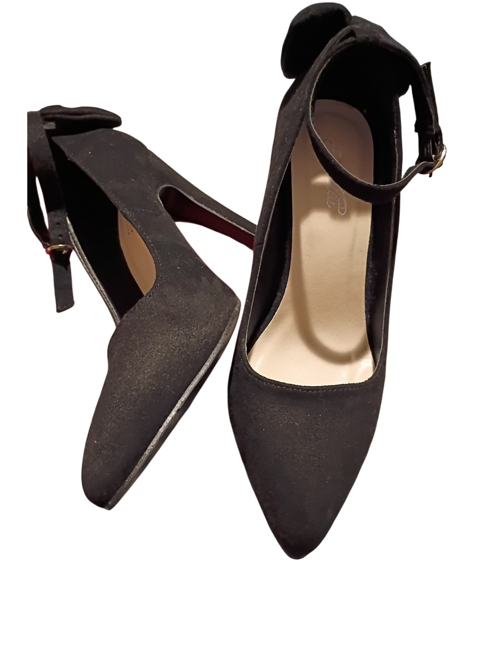 Katliu- black pointed toe high heels with ankle strap GUC.
